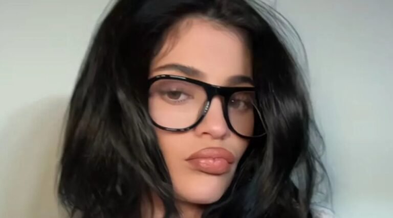 Kylie Jenner’s Effortless Nude Lip Look: The Three Products You Need for the Perfect Combo