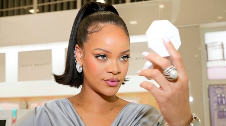 Rihanna Unveils Fenty Beauty’s New Setting Spray in Dramatic New Look